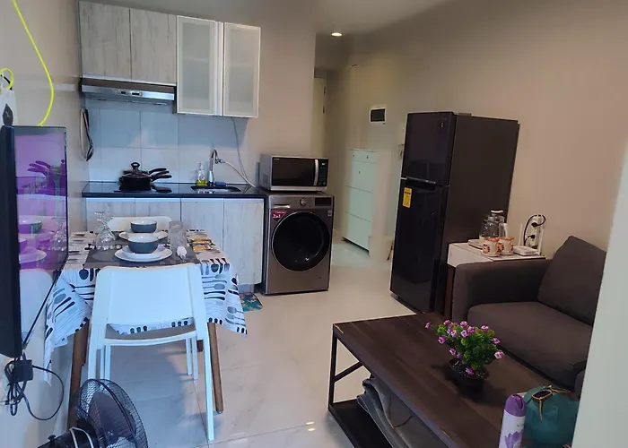 Bp1637 Facing Pool With Balcony Near Moa Bp1637 * Manila