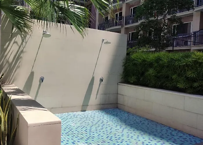 Apartamento Bp1637 Facing Pool With Balcony Near Moa Bp1637 Manila