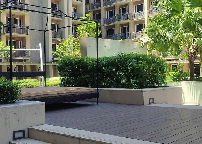 Bp1637 Facing Pool With Balcony Near Moa Bp1637 Apartamento Manila