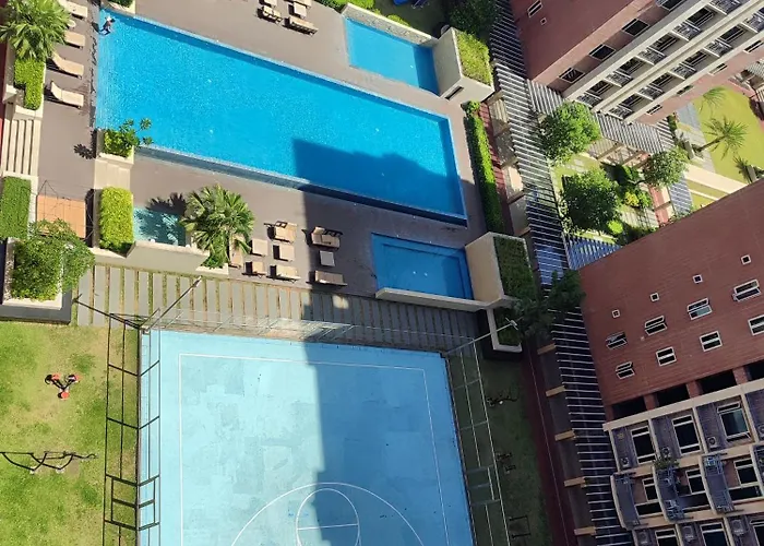 Apartamento Bp1637 Facing Pool With Balcony Near Moa Bp1637 Manila